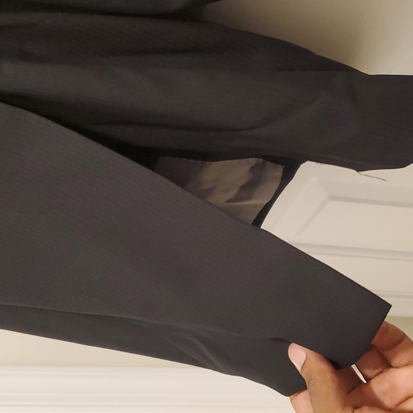 Andrew Fezza Suit 46L 38x32 no tears, holes or missing buttons - Picture 9 of 16